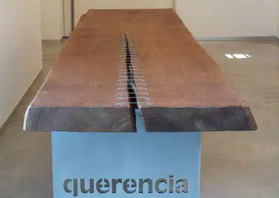 Zsammgnaht`s Holz als Sitzbank