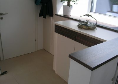 Schuhschrank mit 2 Laden